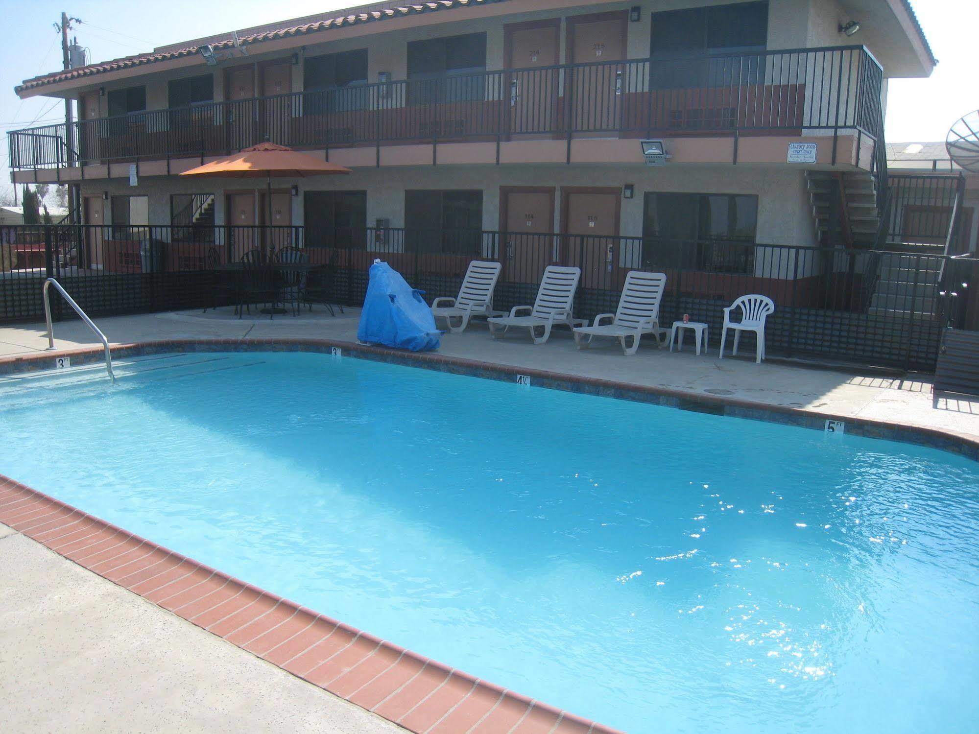 Motel 8 Maricopa Esterno foto